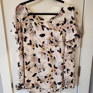 Torrid Size 2 Floral Blouse